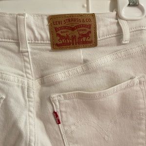 White Size 26 Straight Leg Levis
